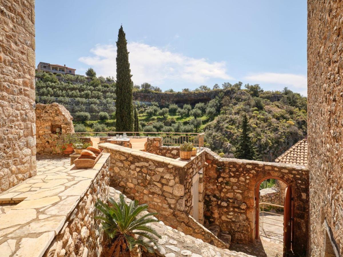 Vila Petreas Castle Kardamyli Exteriér fotografie