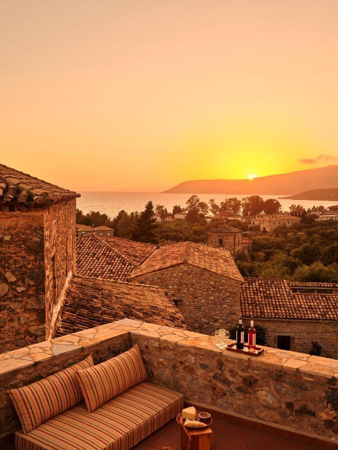 Vila Petreas Castle Kardamyli Exteriér fotografie